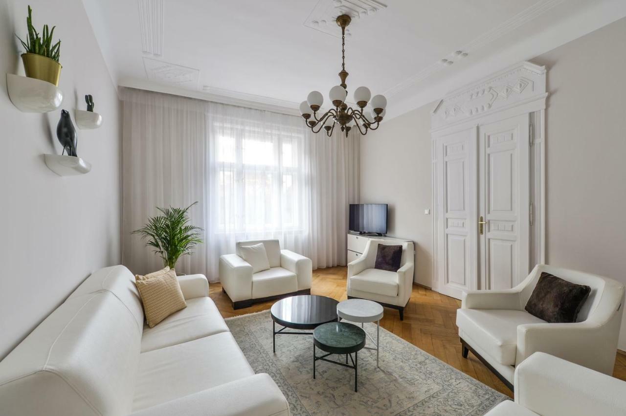 Art Nouveau Residence Praha Bagian luar foto