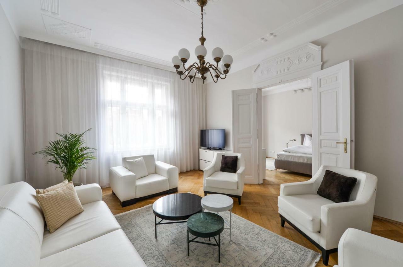 Art Nouveau Residence Praha Bagian luar foto